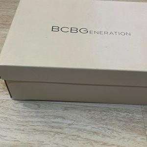 Womens boots BcBGMAXAZRIA